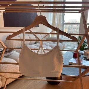 Lululemon - Sports Bra (Size 4)